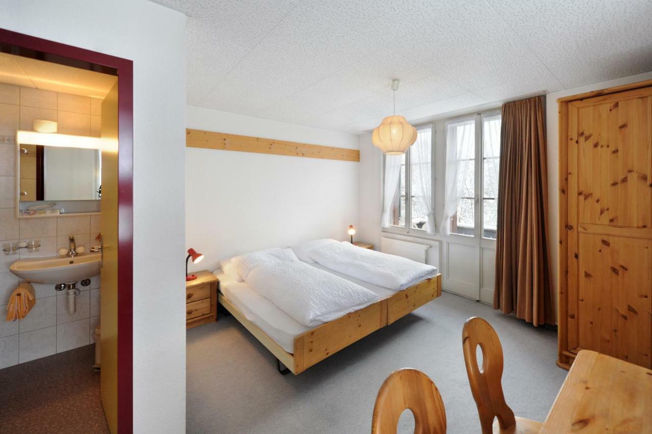 Hotel Krone Budget Lenk Εξωτερικό φωτογραφία
