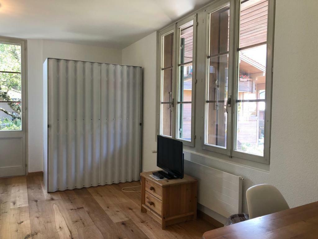 Hotel Krone Budget Lenk Εξωτερικό φωτογραφία